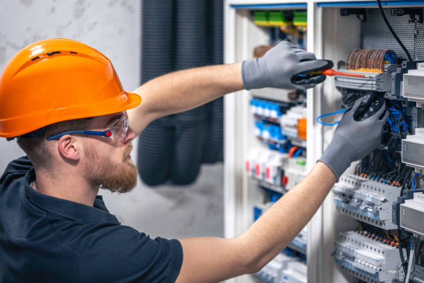 Best Local Electrician Companies  in Hillsboro, WI